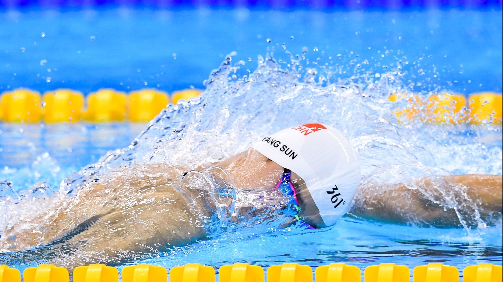 AYX GAMING-年轻一代球员心态成熟逐步承担关键责任，优秀年轻球员